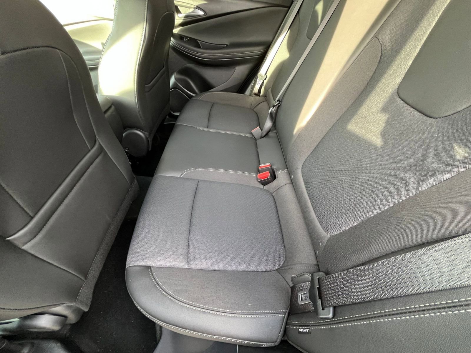 Thumbnail: 2025 Buick Encore GX - 27