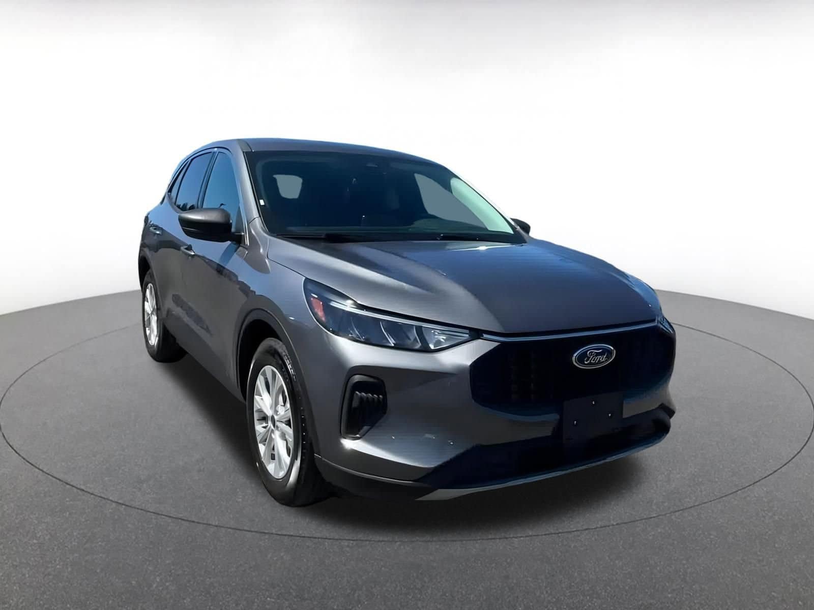 Thumbnail: 2024 Ford Escape - 3