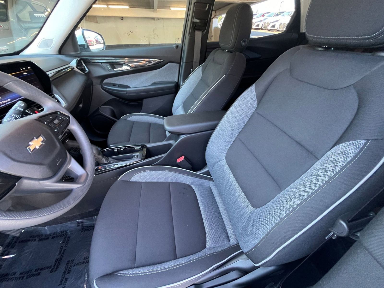 Thumbnail: 2025 Chevrolet TrailBlazer - 27