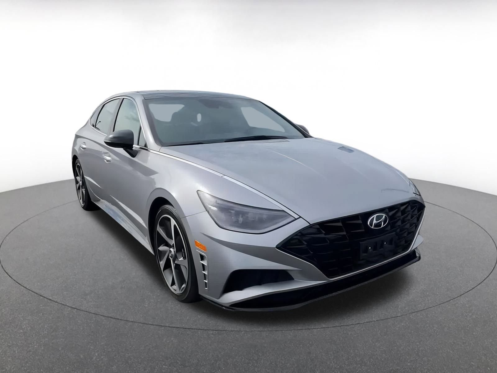 Thumbnail: 2023 Hyundai Sonata - 3