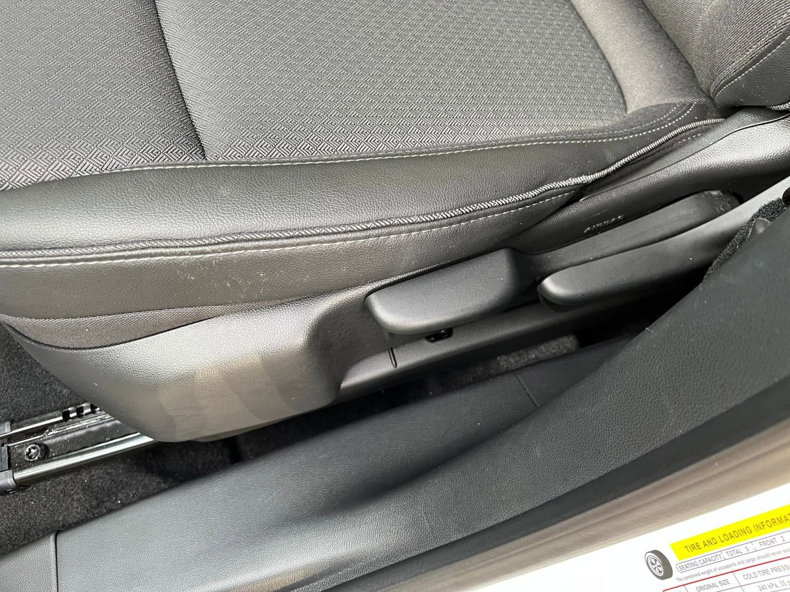 Thumbnail: 2025 Buick Encore GX - 22