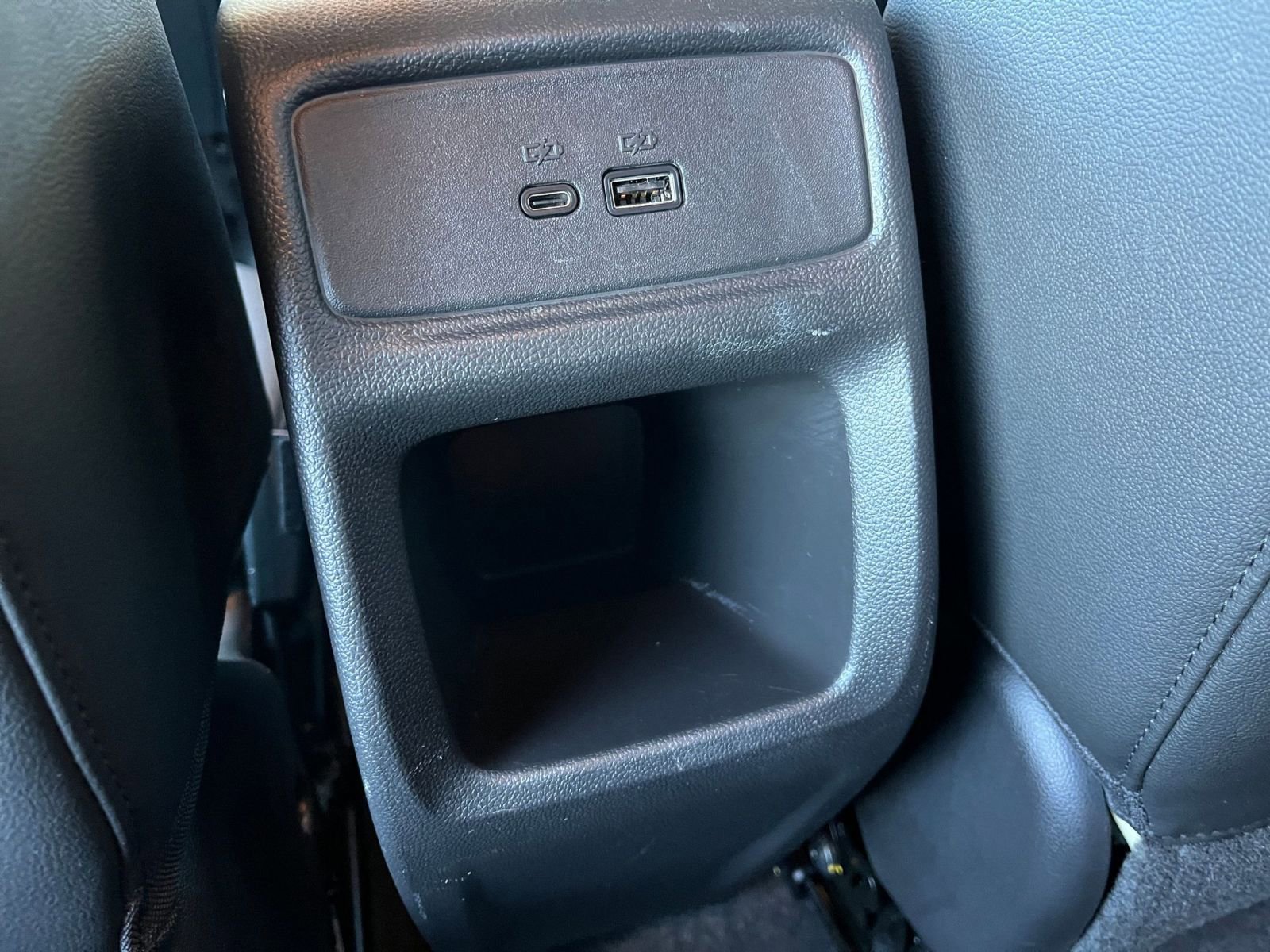 Thumbnail: 2025 Chevrolet Trax - 23