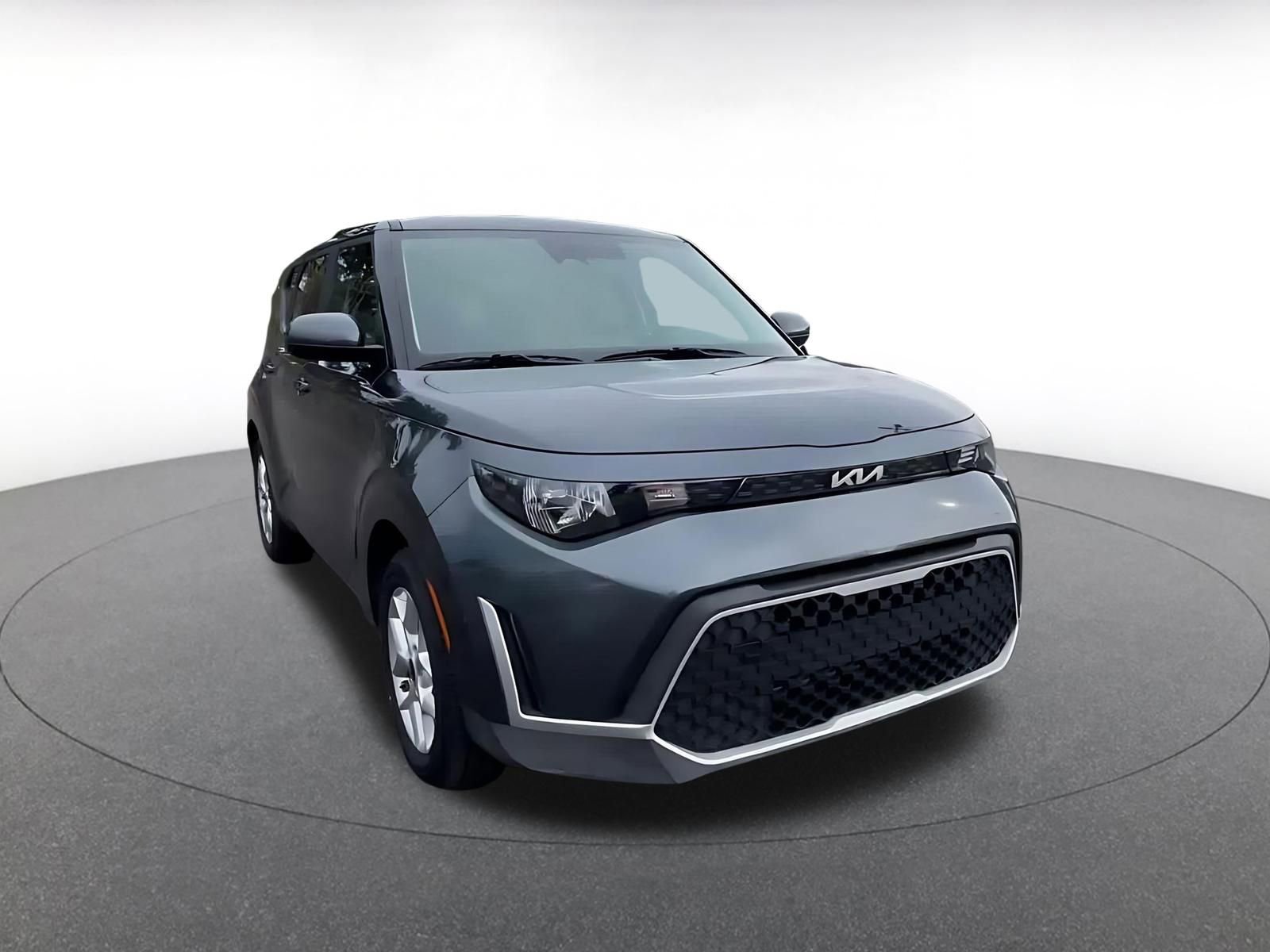 Thumbnail: 2025 Kia Soul - 3
