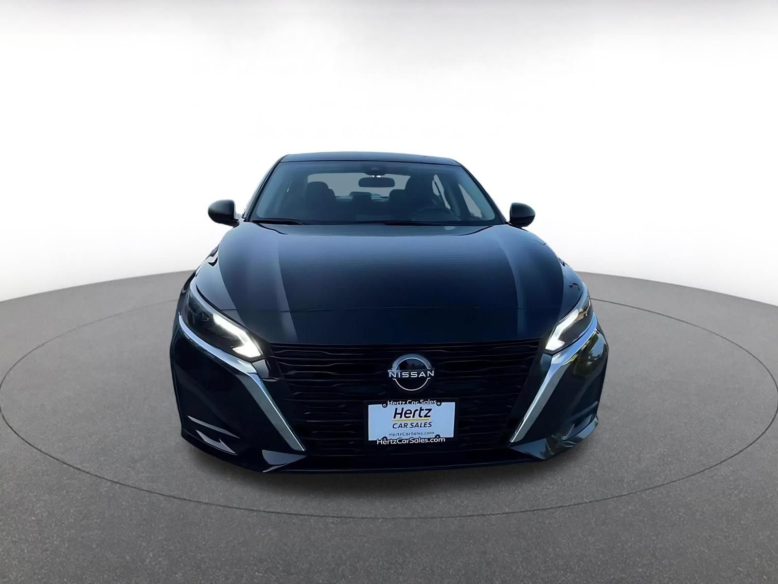 Thumbnail: 2025 Nissan Altima - 4