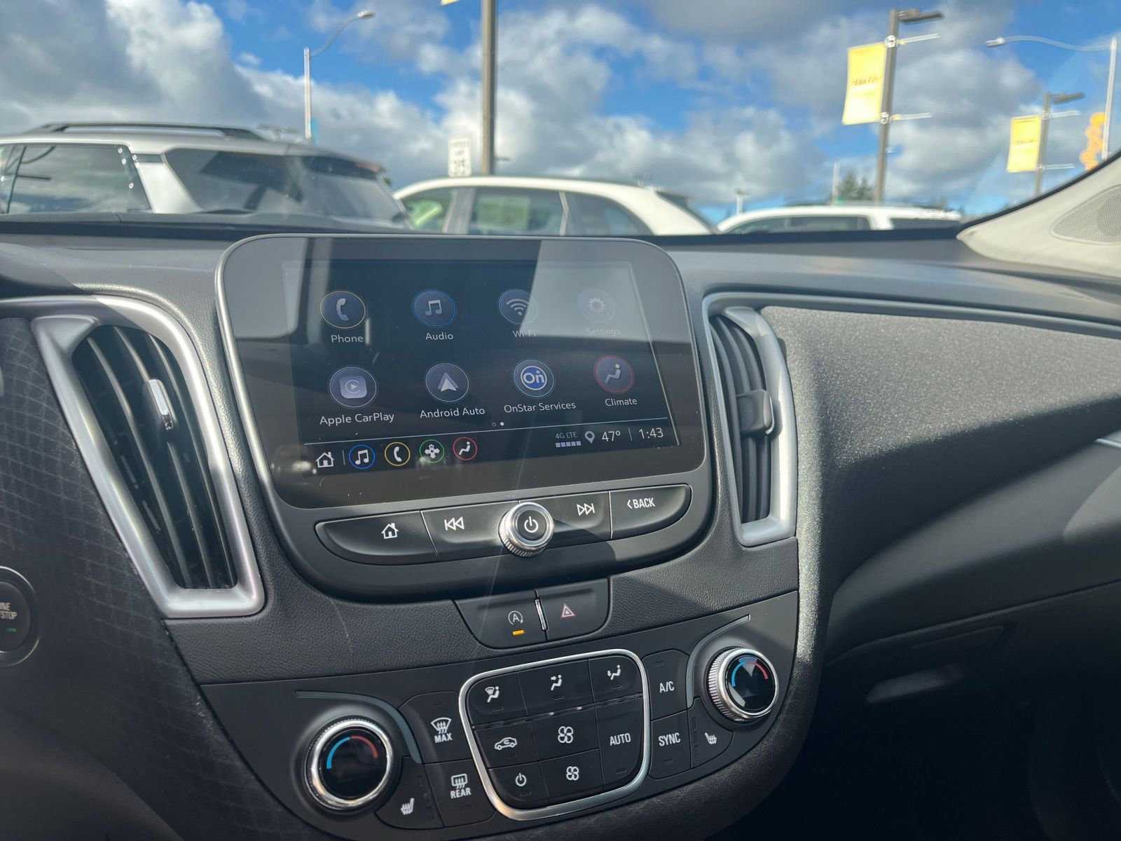 Thumbnail: 2024 Chevrolet Malibu - 20