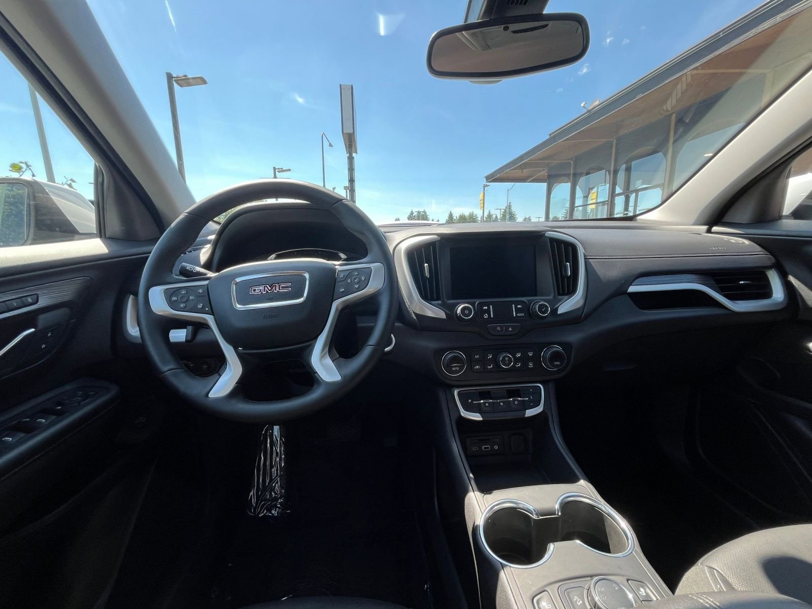 2024 GMC Terrain SLT 33