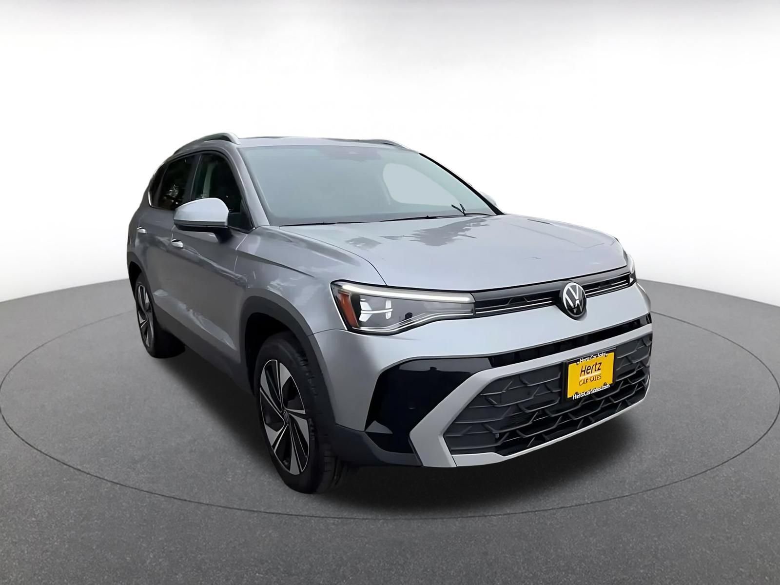 Thumbnail: 2026 Volkswagen Taos - 3