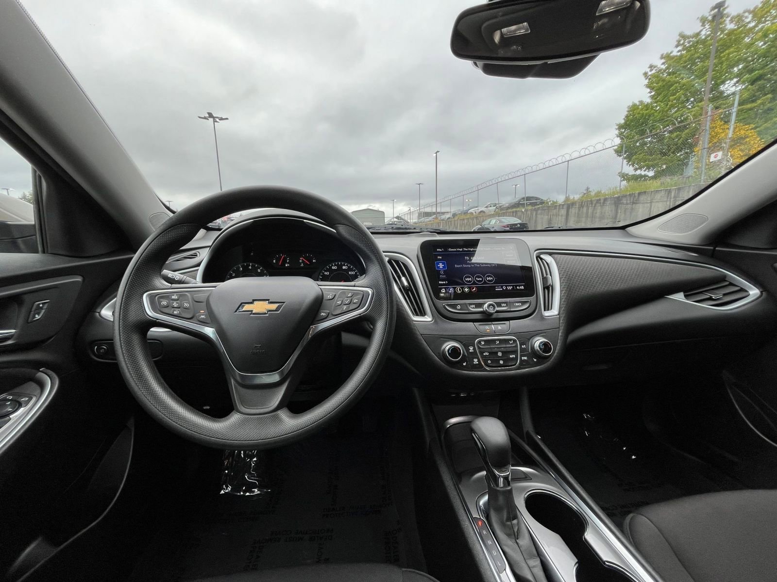 Thumbnail: 2023 Chevrolet Malibu - 33
