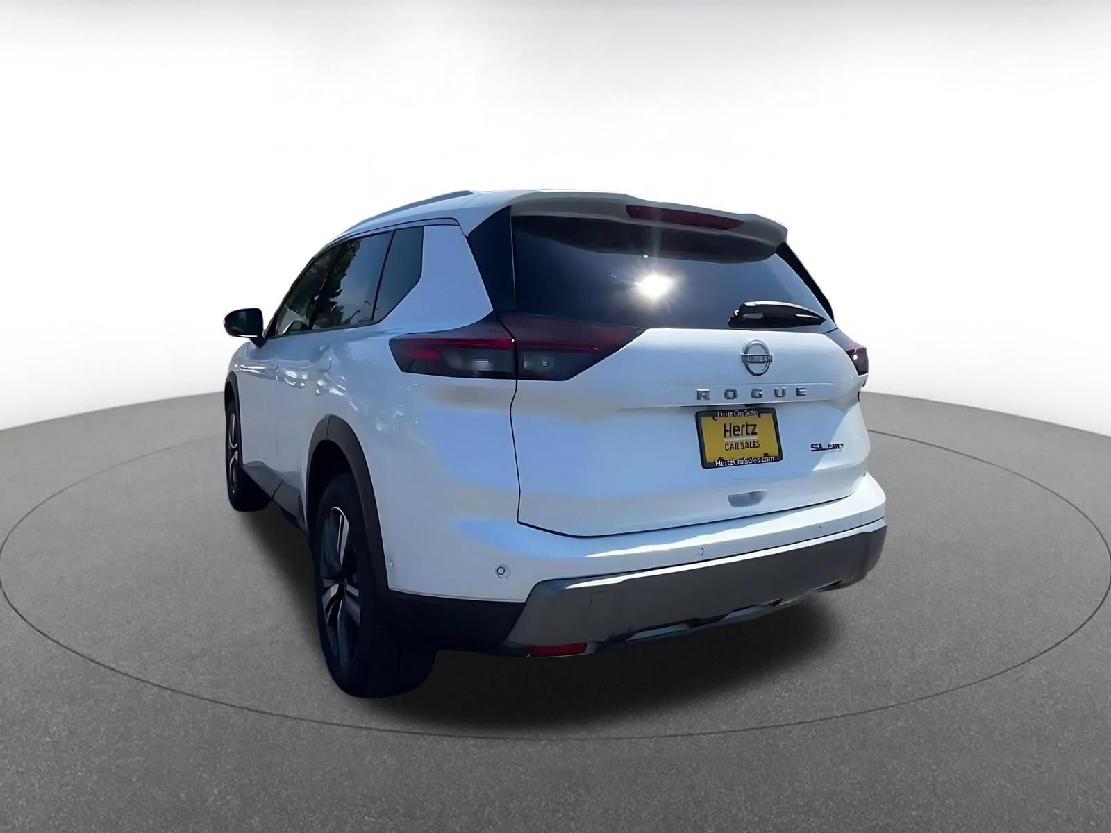 Thumbnail: 2026 Nissan Rogue - 9