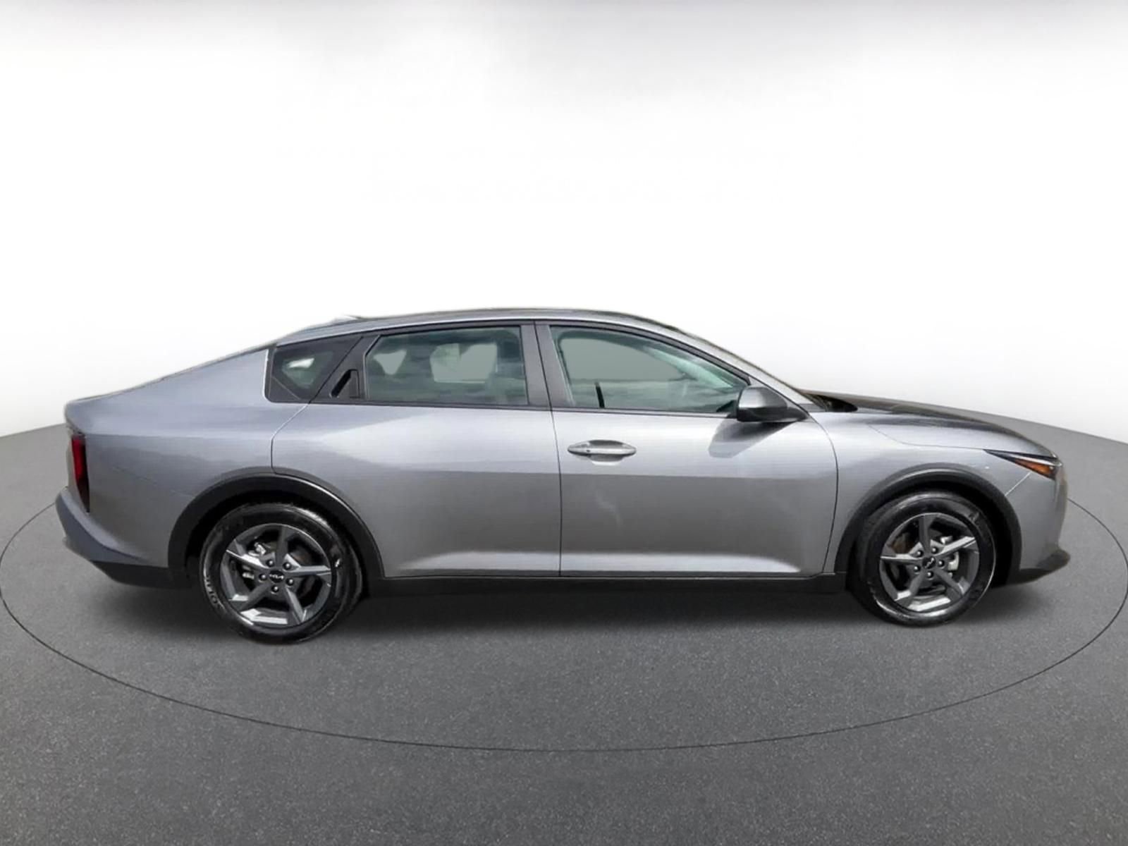 Thumbnail: 2025 Kia K4 - 16