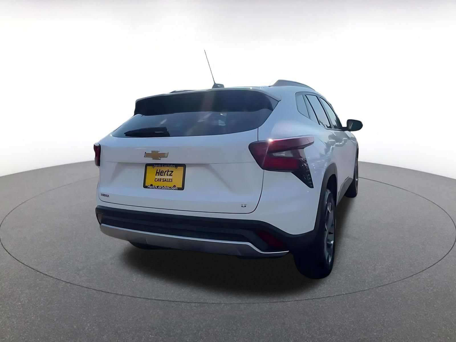 Thumbnail: 2025 Chevrolet Trax - 11