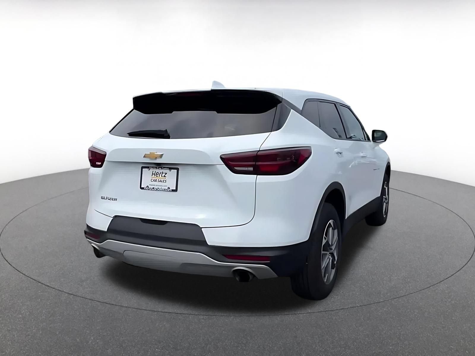 Thumbnail: 2025 Chevrolet Blazer - 11