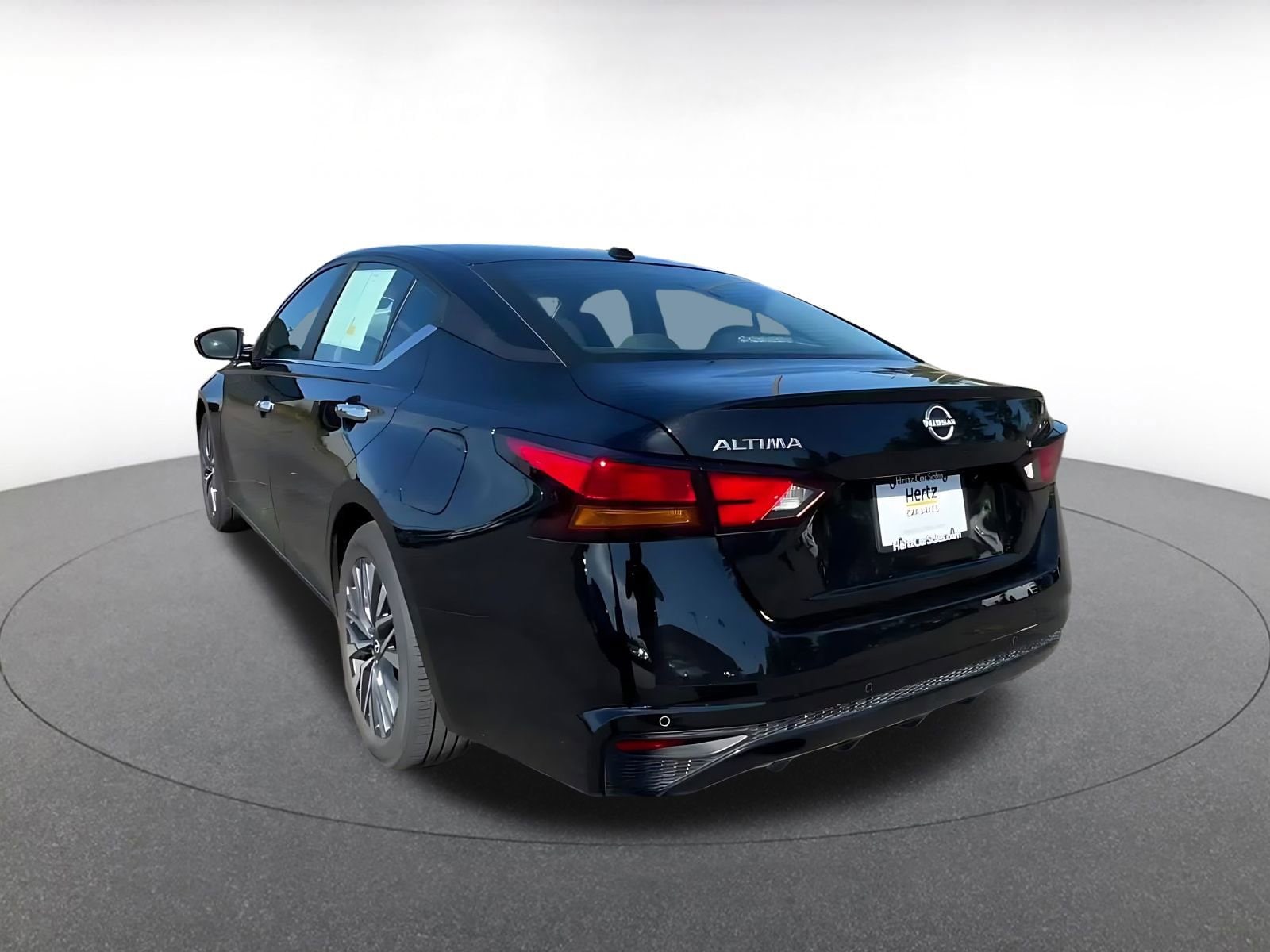 Thumbnail: 2025 Nissan Altima - 11