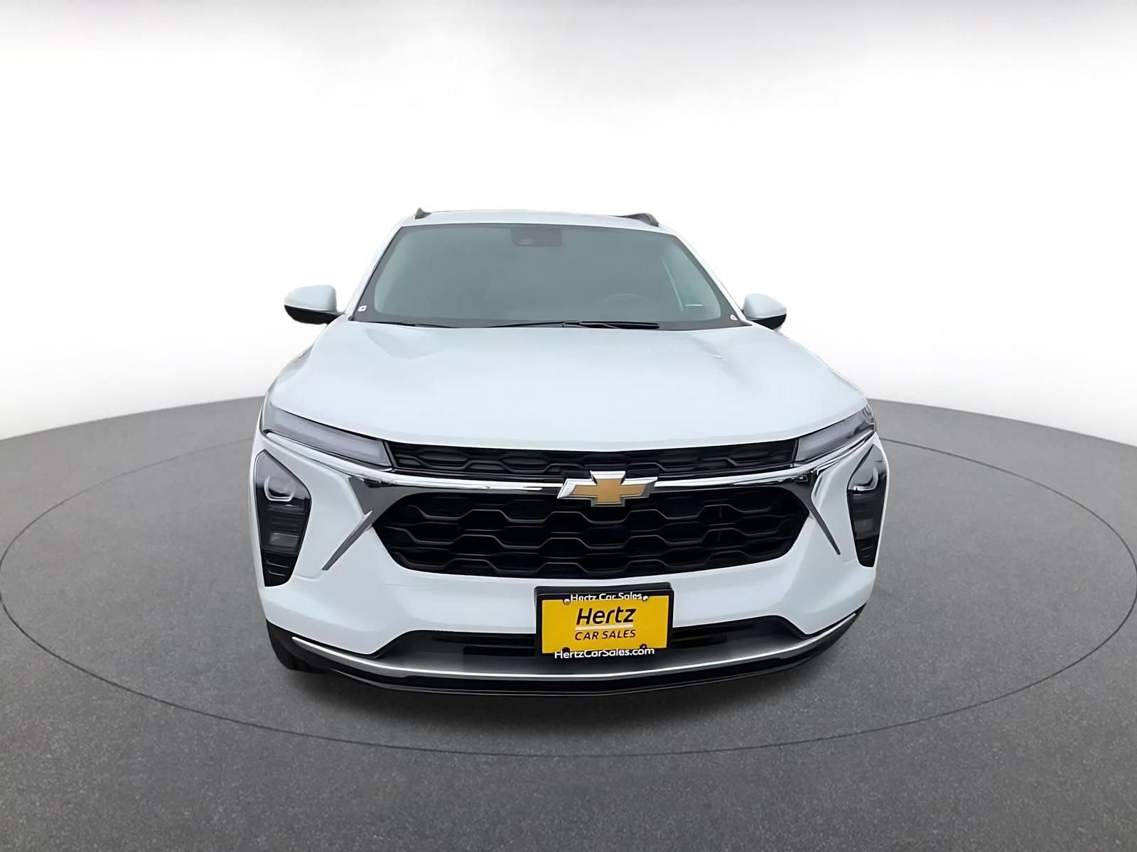 Thumbnail: 2025 Chevrolet Trax - 4