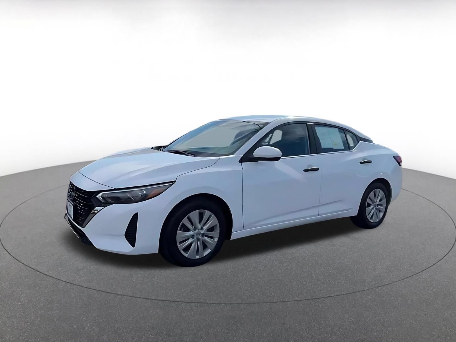 Thumbnail: 2025 Nissan Sentra - 8