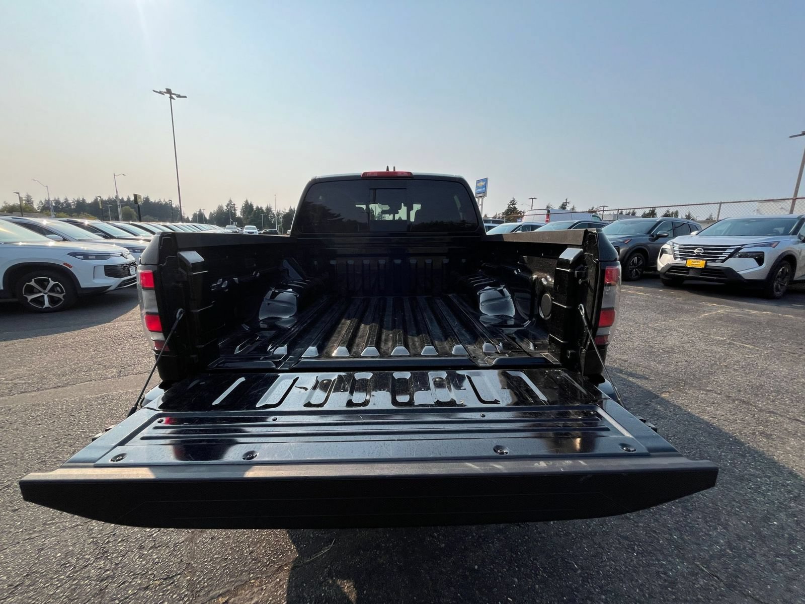 Thumbnail: 2026 Nissan Frontier - 27