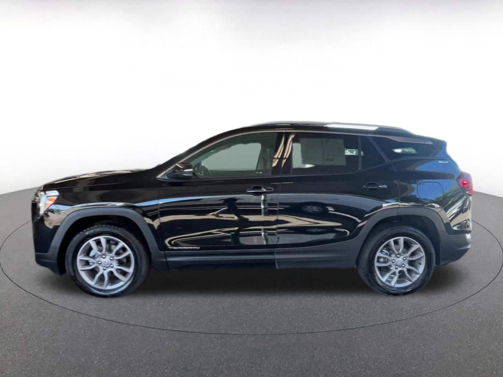 Thumbnail: 2024 GMC Terrain - 9