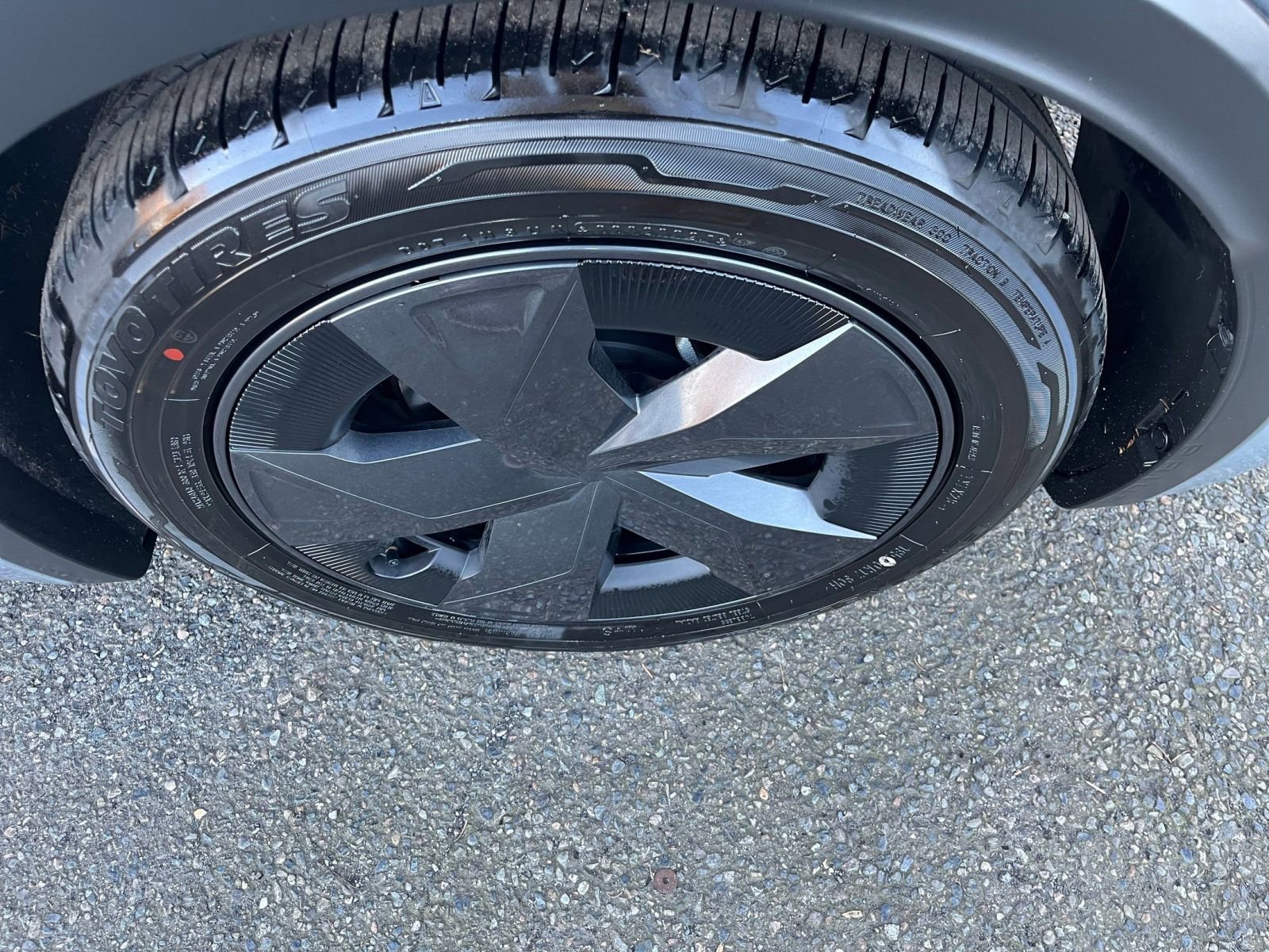 Thumbnail: 2025 Toyota Prius - 30