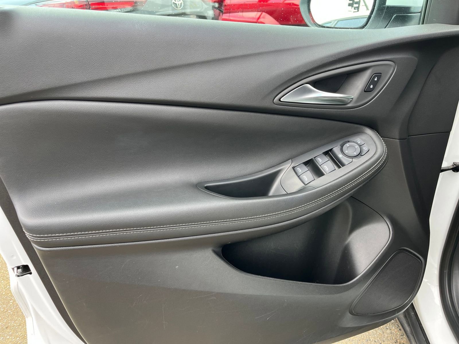 Thumbnail: 2025 Buick Encore GX - 18