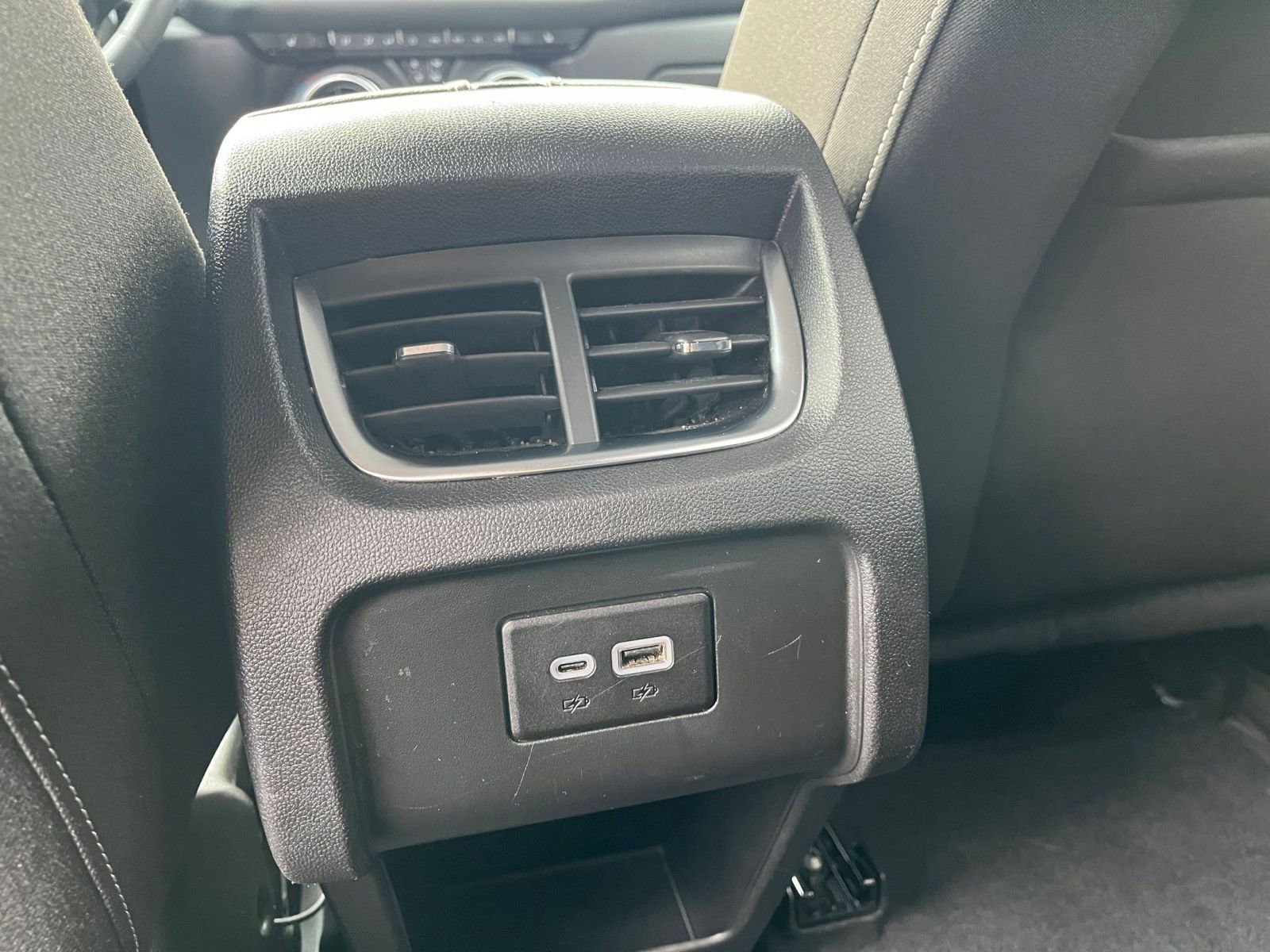 Thumbnail: 2025 Chevrolet Blazer - 23