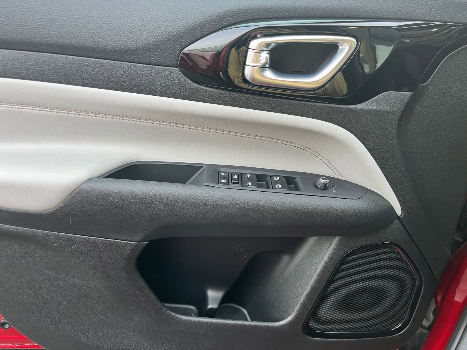 Thumbnail: 2025 Jeep Compass - 18