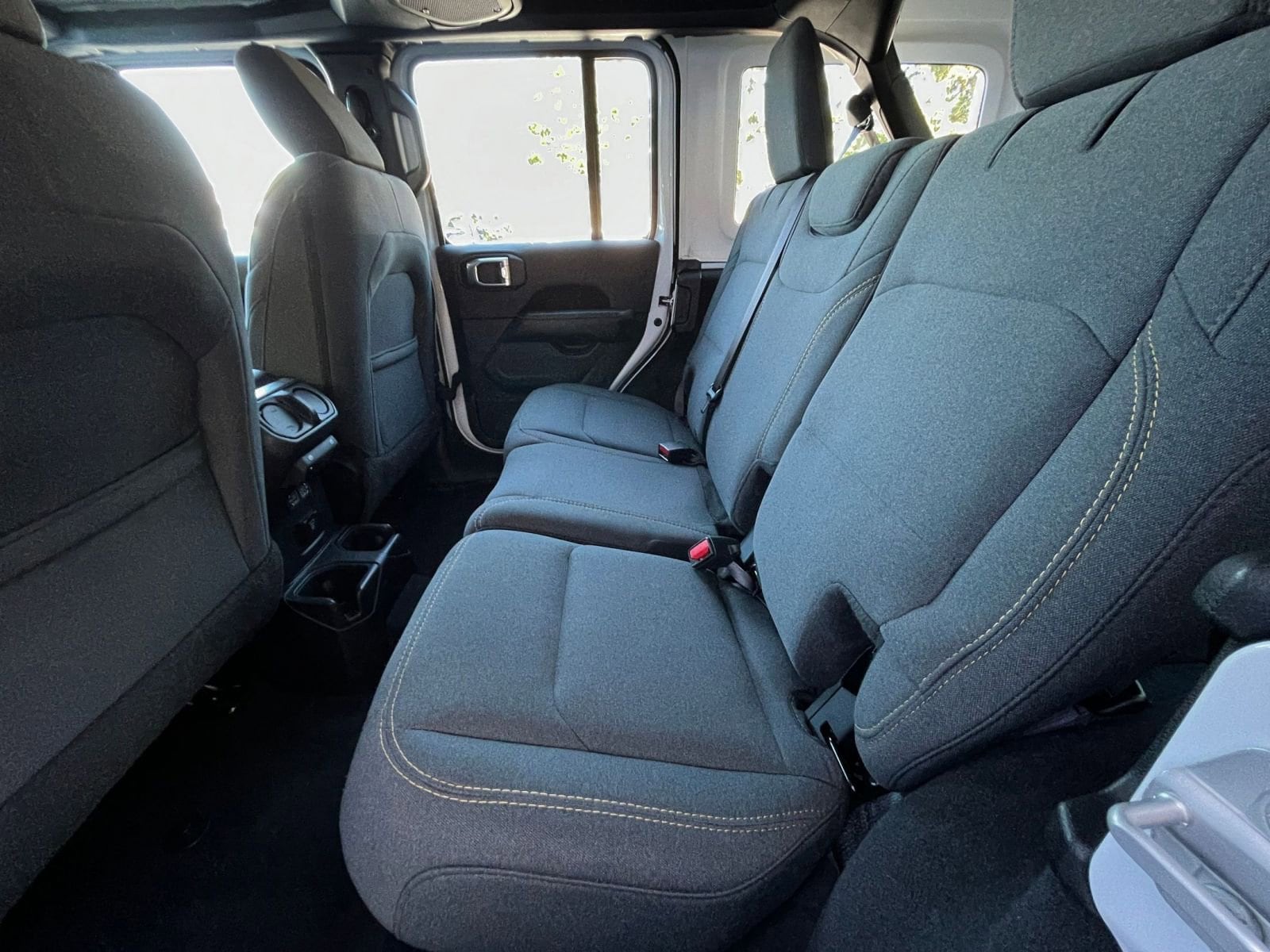 Thumbnail: 2025 Jeep Wrangler - 25