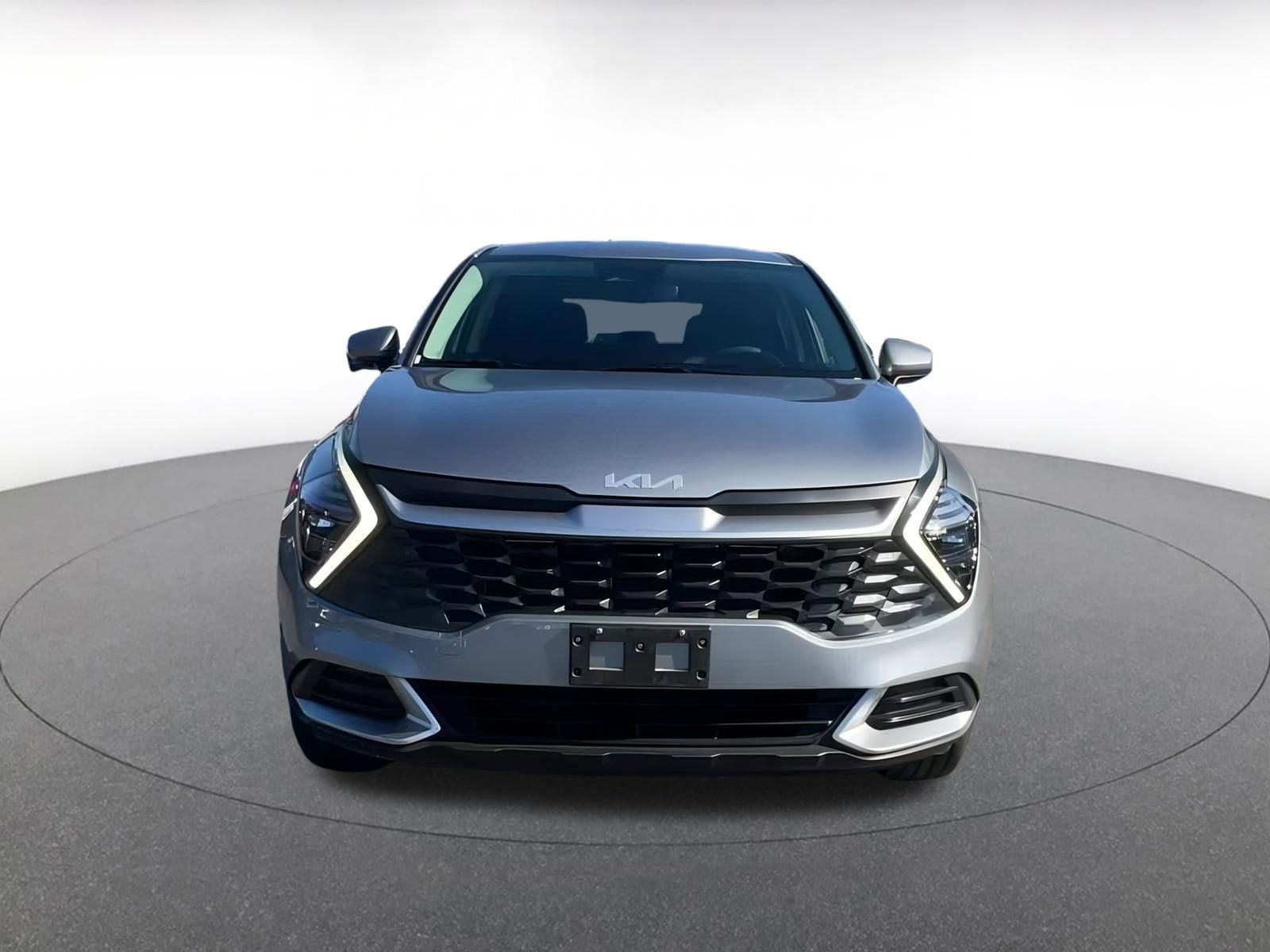 Thumbnail: 2024 Kia Sportage - 4