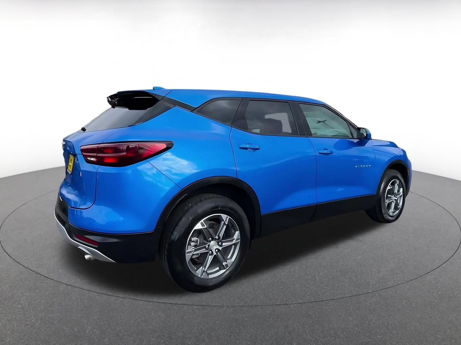 Thumbnail: 2025 Chevrolet Blazer - 12