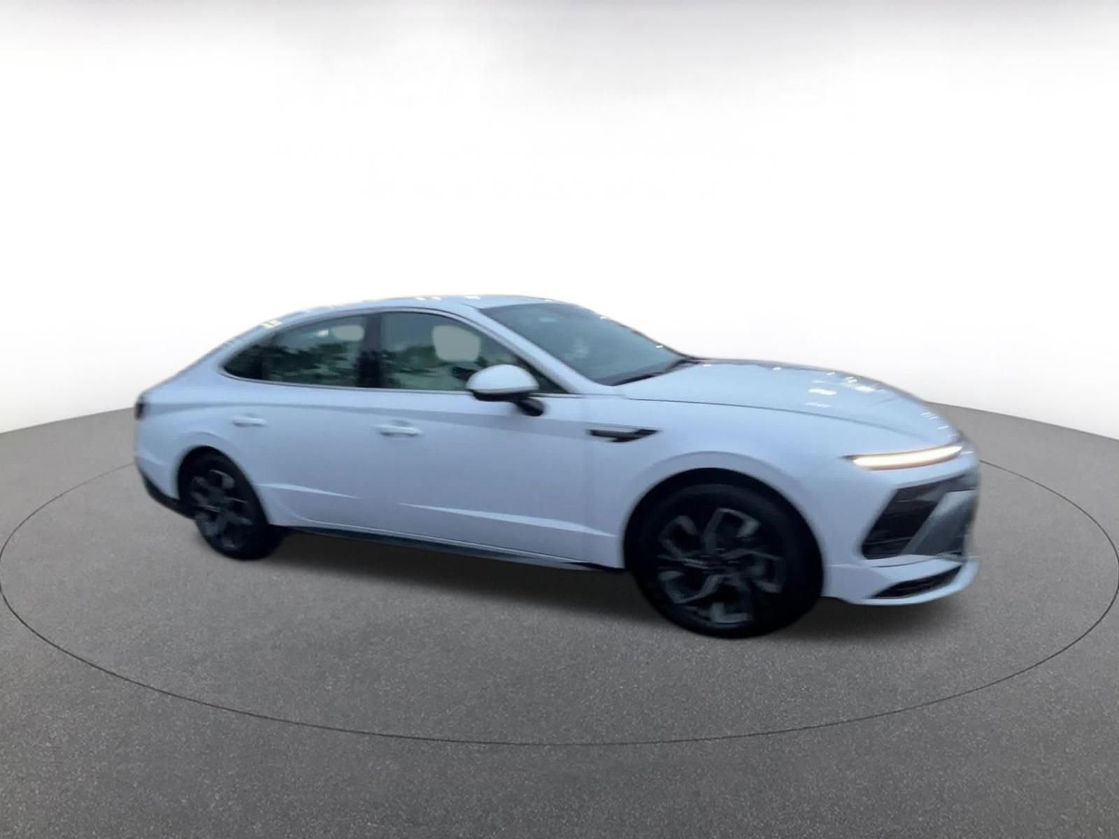 Thumbnail: 2025 Hyundai Sonata - 2