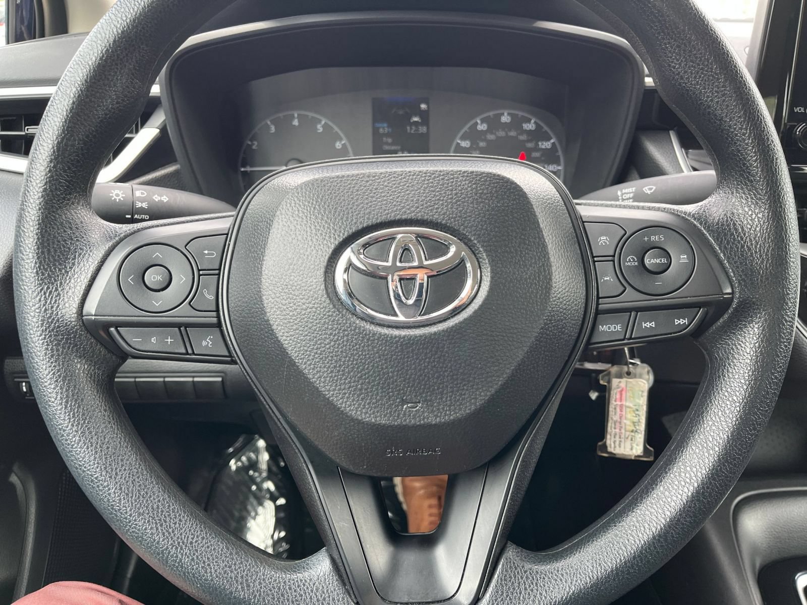 Thumbnail: 2025 Toyota Corolla - 28