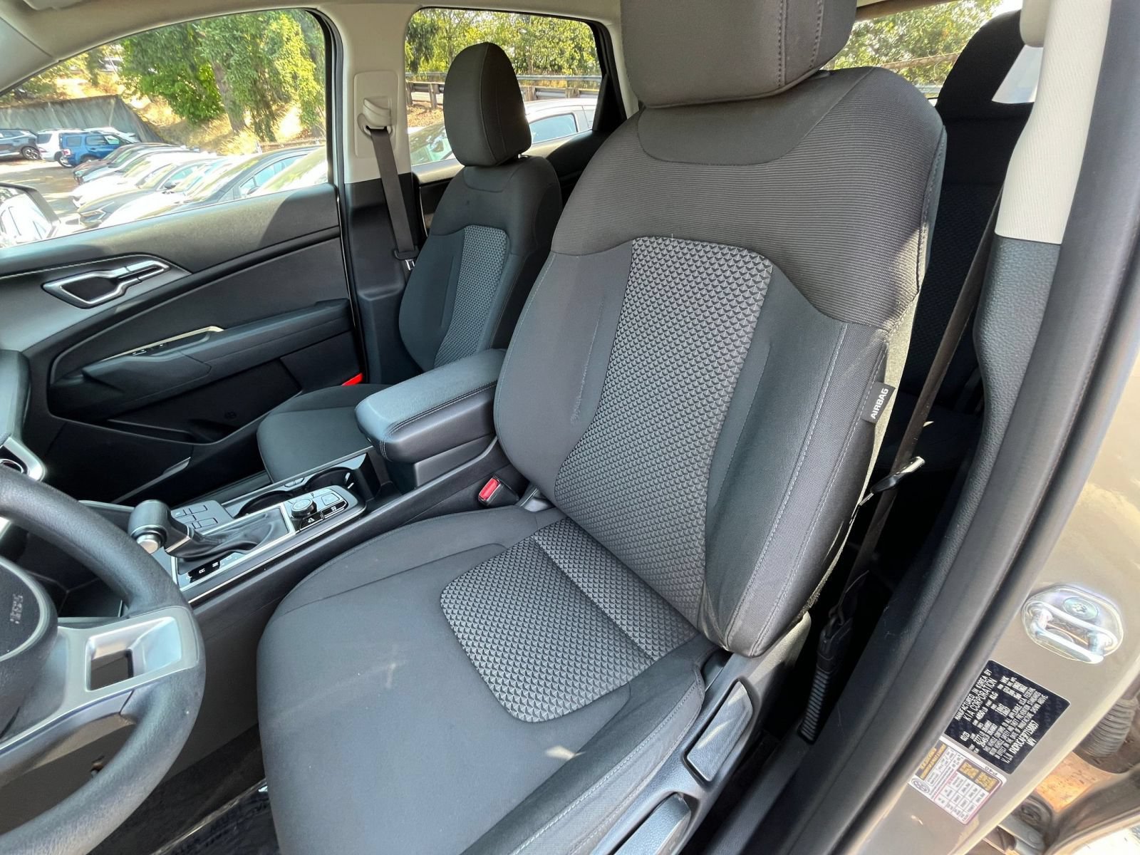 Thumbnail: 2023 Kia Sportage - 35