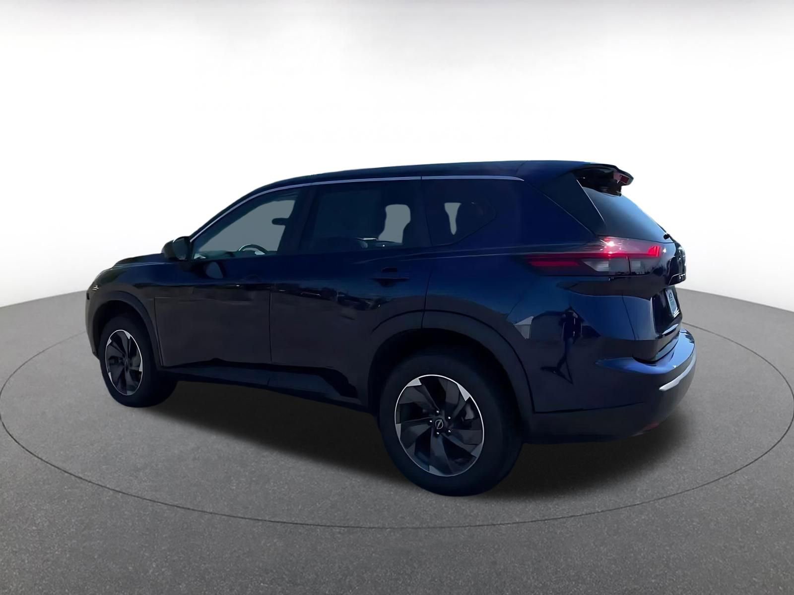 Thumbnail: 2025 Nissan Rogue - 10