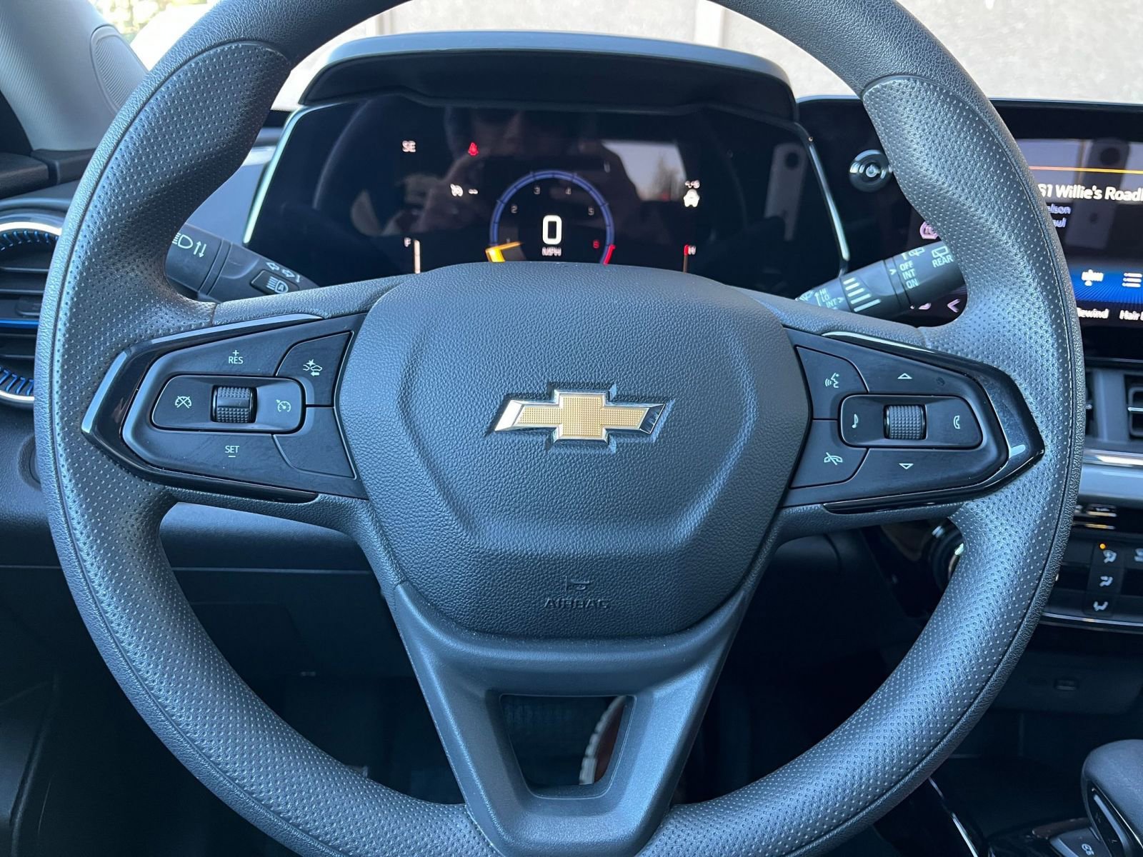 Thumbnail: 2025 Chevrolet Trax - 29