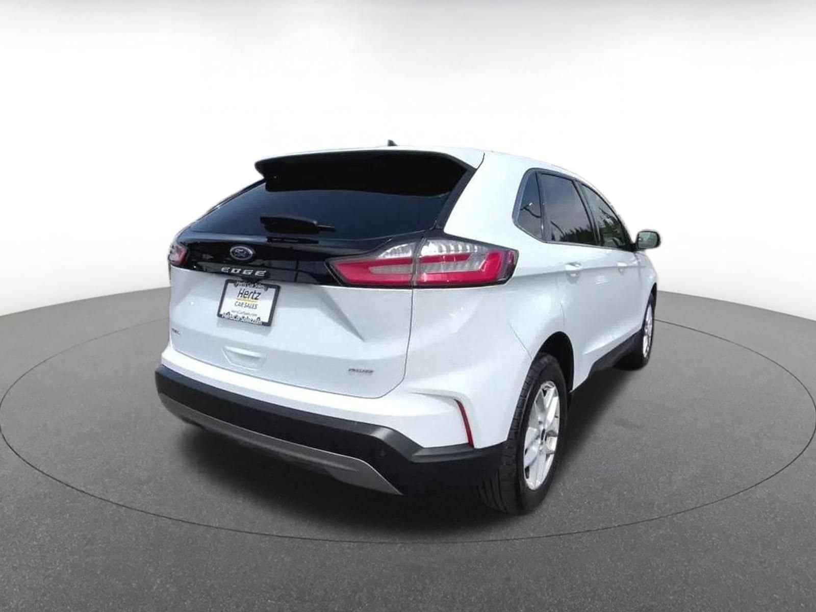 Thumbnail: 2024 Ford Edge - 13