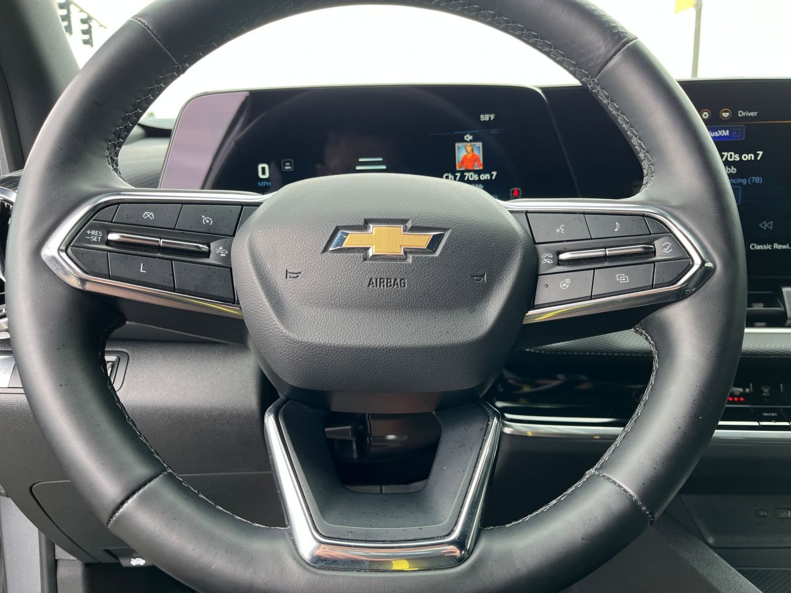 Thumbnail: 2025 Chevrolet Equinox - 29