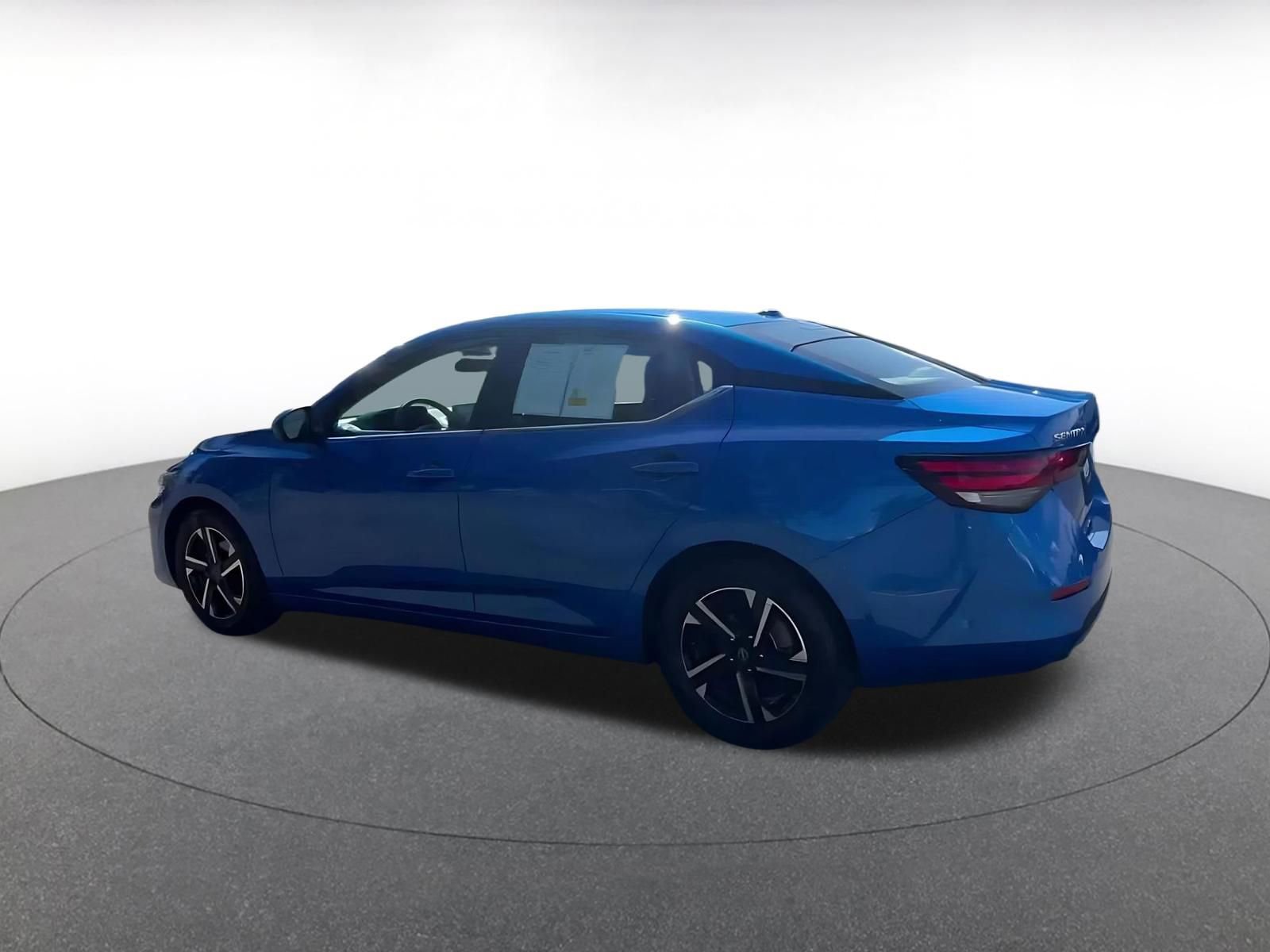 Thumbnail: 2025 Nissan Sentra - 10