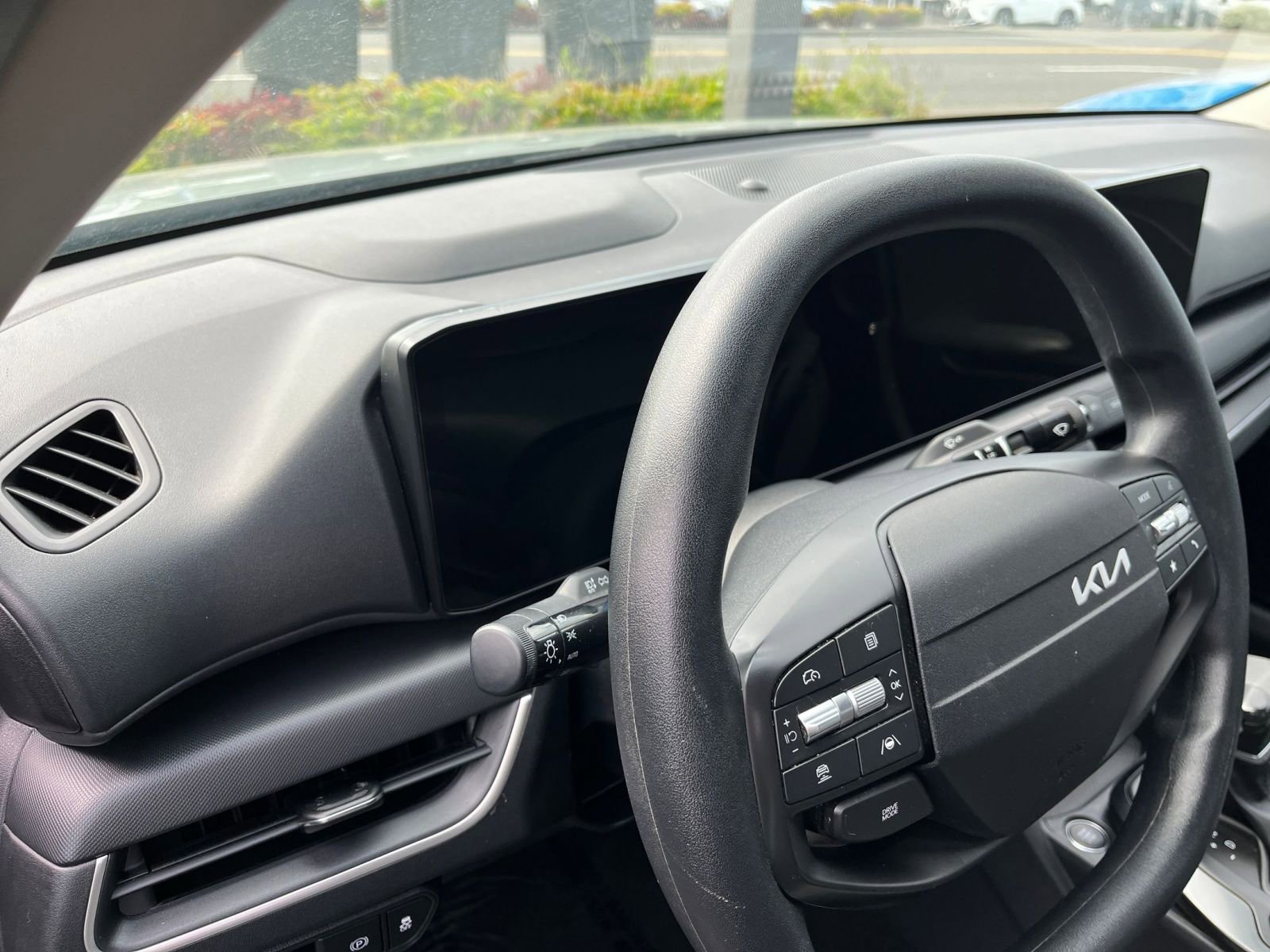 Thumbnail: 2025 Kia K4 - 35