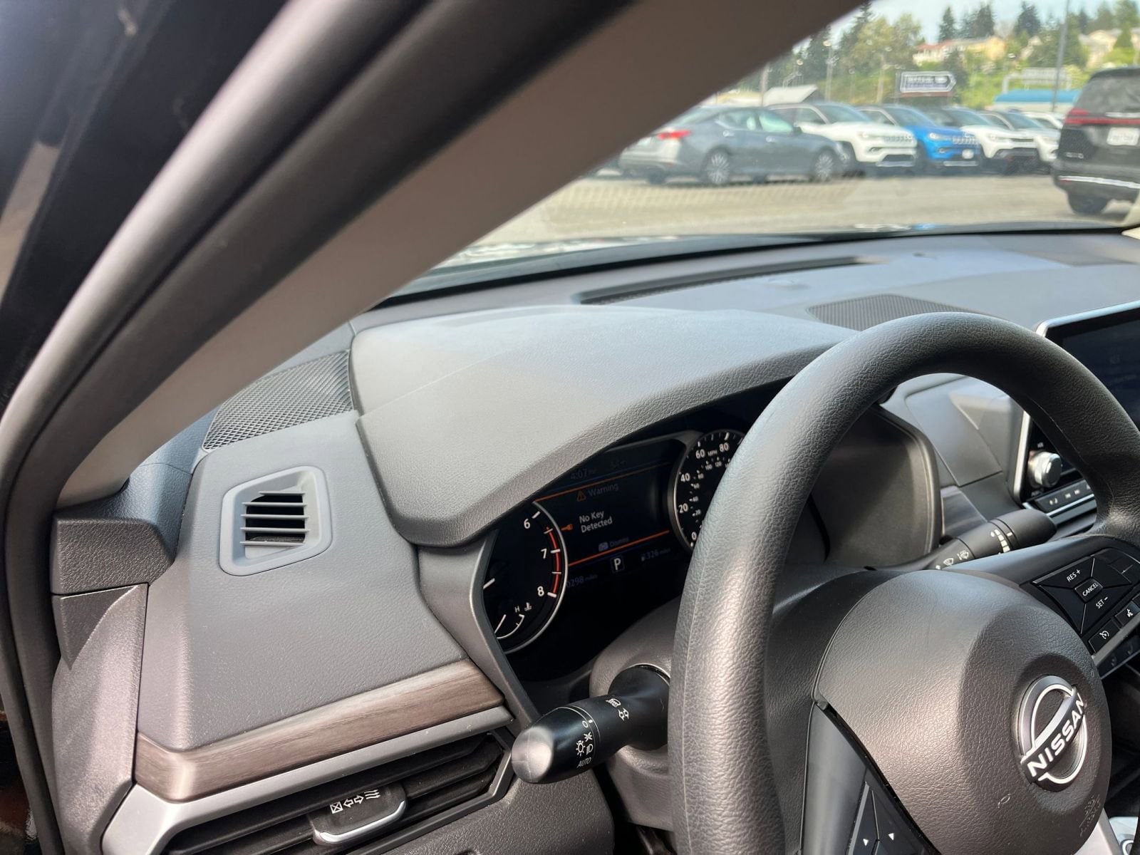 Thumbnail: 2025 Nissan Altima - 35