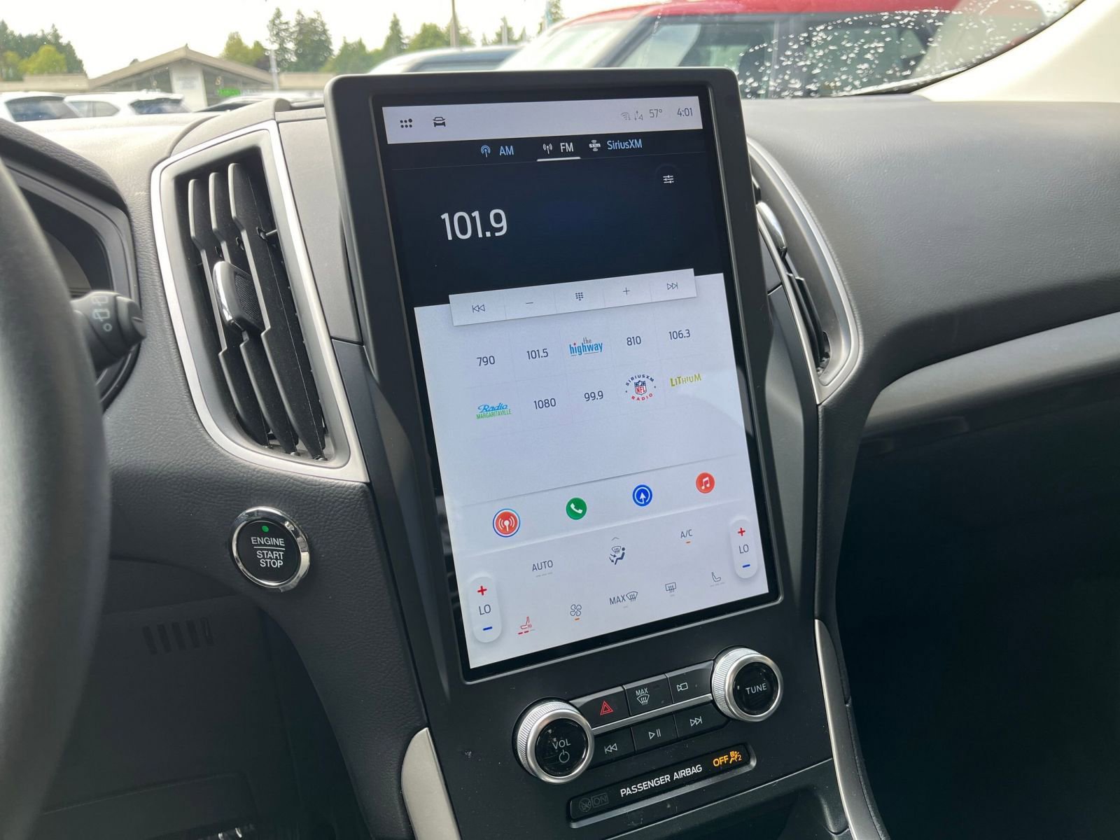 Thumbnail: 2024 Ford Edge - 21