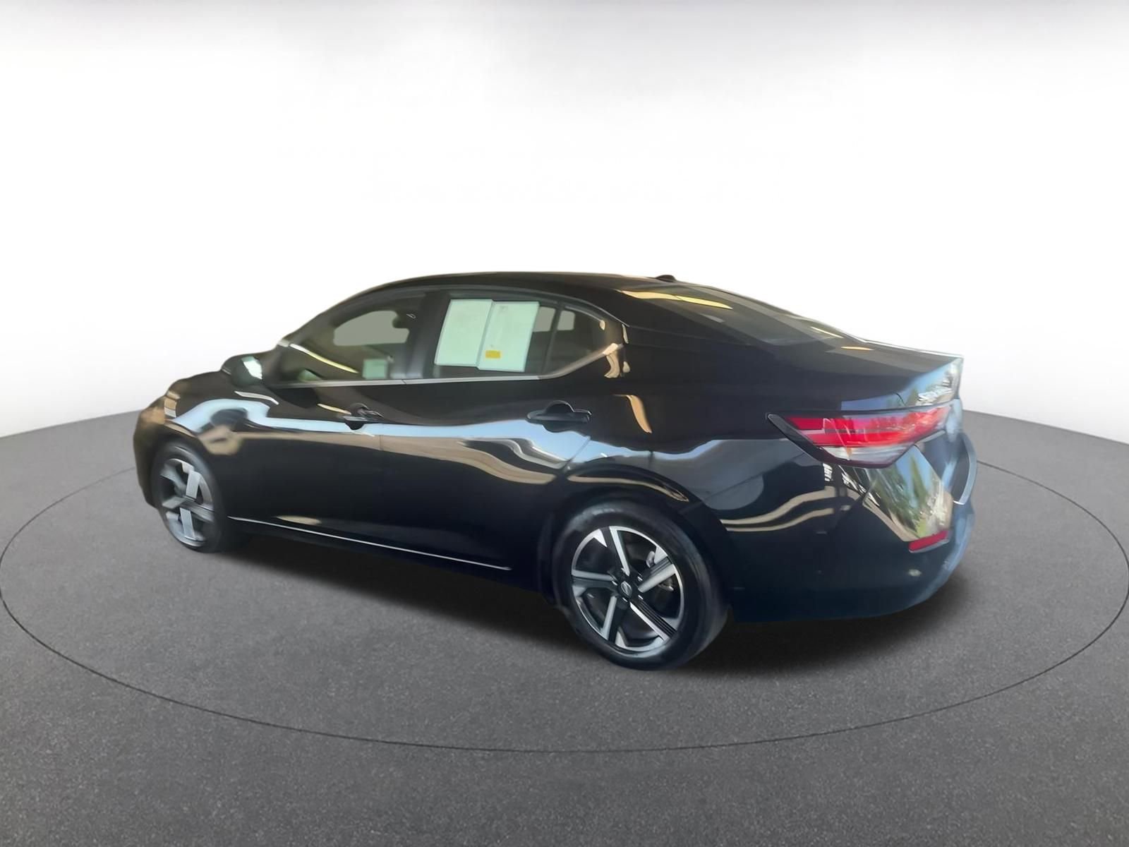Thumbnail: 2024 Nissan Sentra - 8