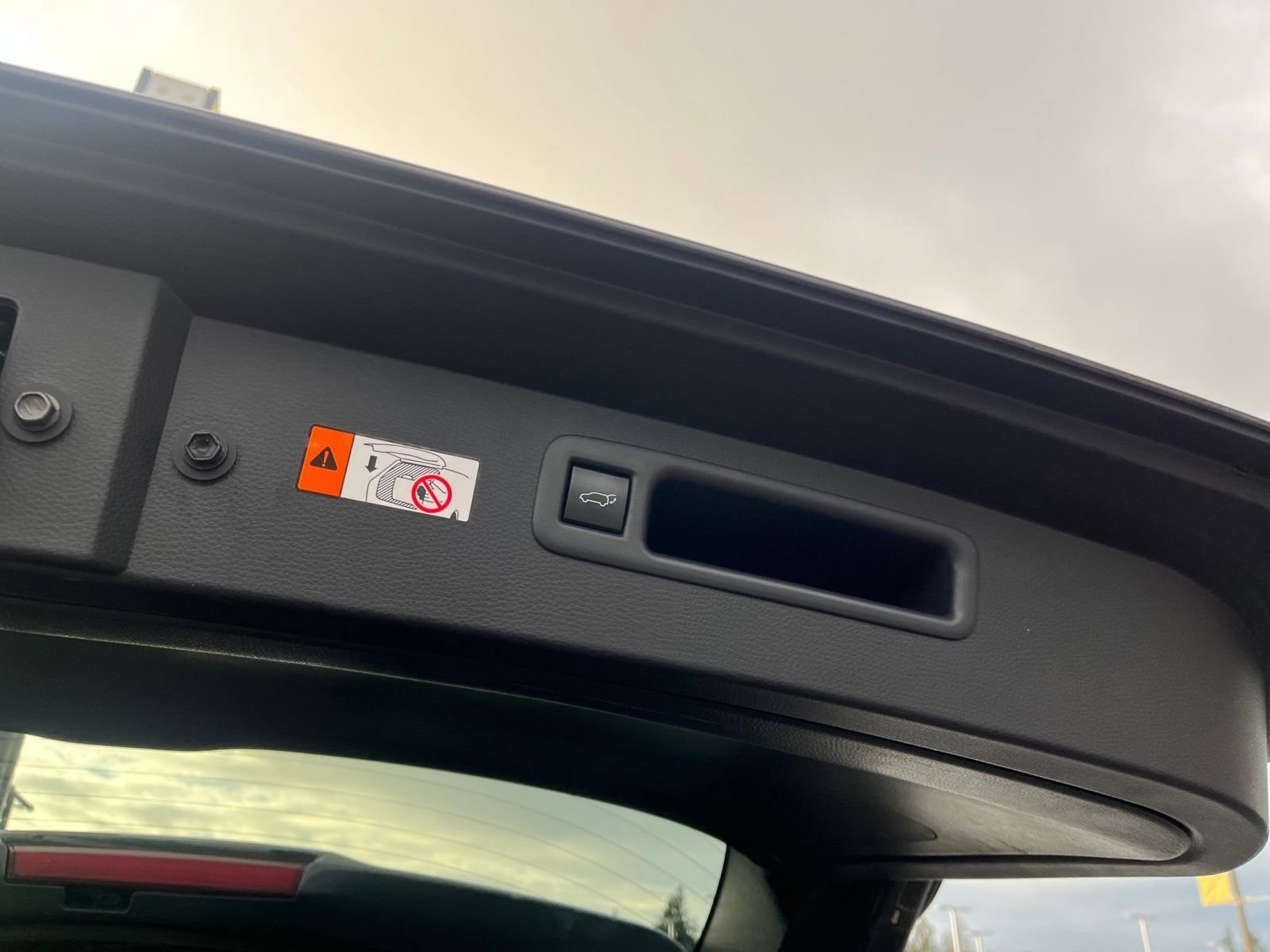 Thumbnail: 2025 Toyota Highlander - 23