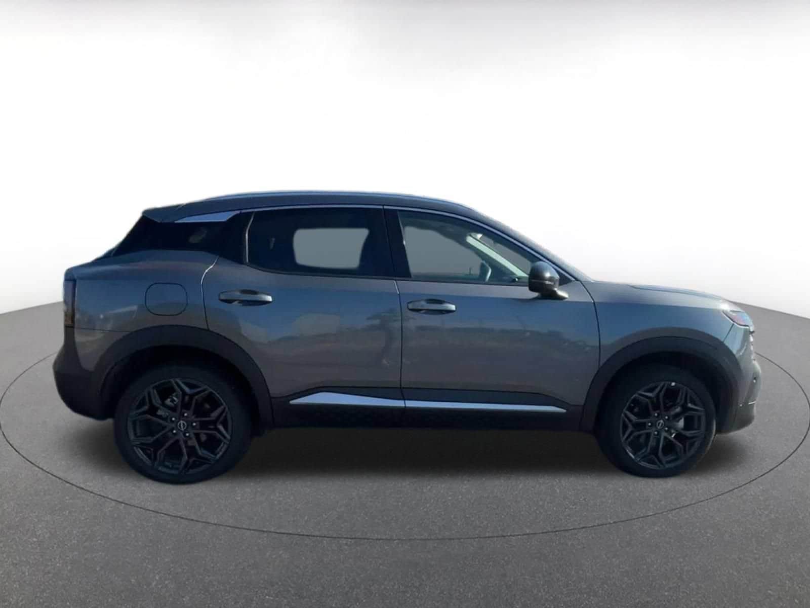 Thumbnail: 2026 Nissan Kicks - 13