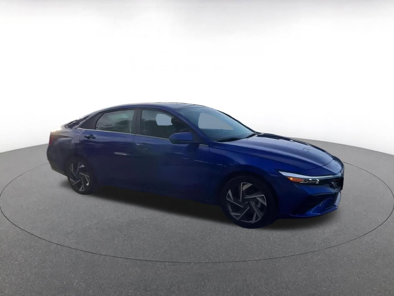 Thumbnail: 2025 Hyundai Elantra - 2