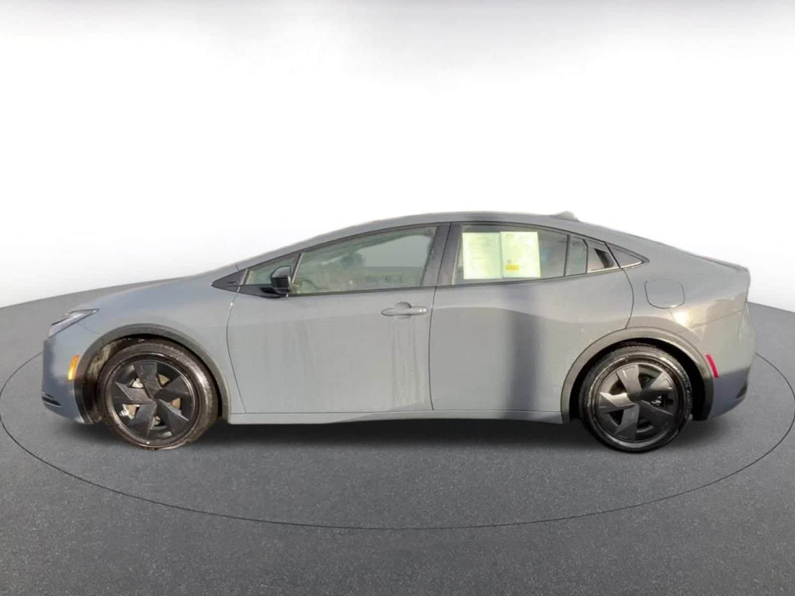 Thumbnail: 2025 Toyota Prius - 8