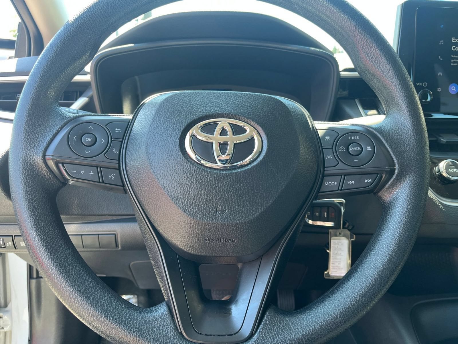 Thumbnail: 2025 Toyota Corolla - 28