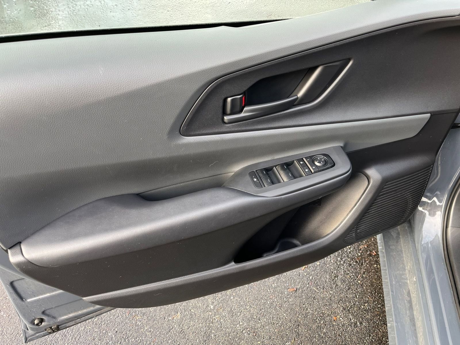 Thumbnail: 2025 Toyota Prius - 20