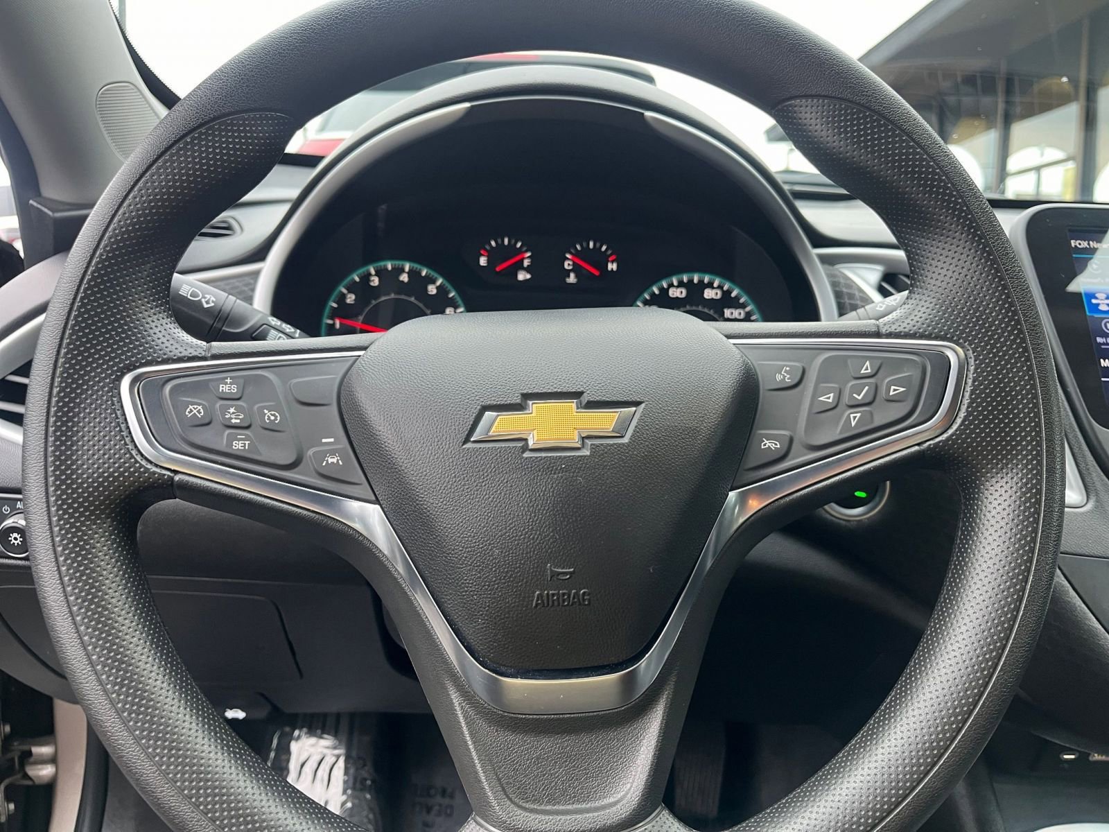 Thumbnail: 2024 Chevrolet Malibu - 30