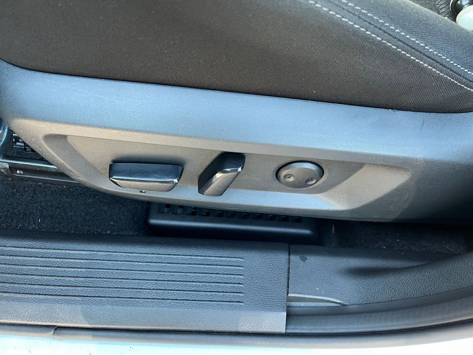 Thumbnail: 2024 Nissan Rogue - 23