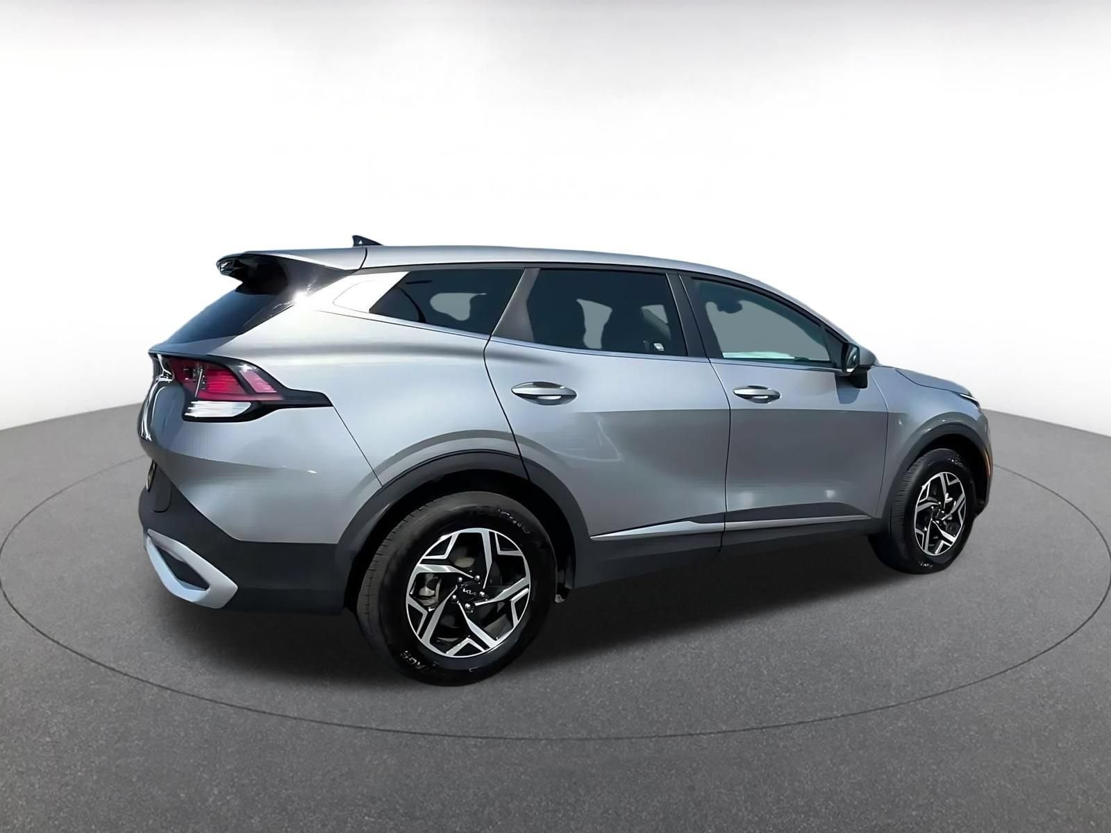 Thumbnail: 2023 Kia Sportage - 14