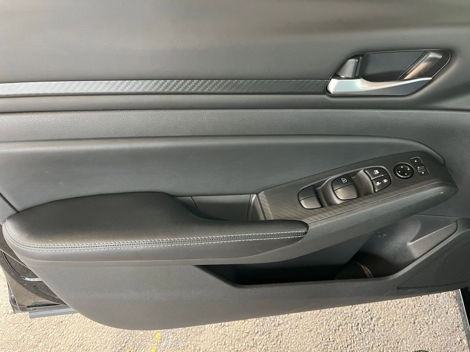 Thumbnail: 2024 Nissan Altima - 20